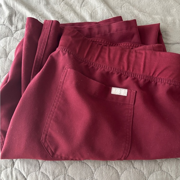 FIGS basic Livingstons - Picture 2 of 2